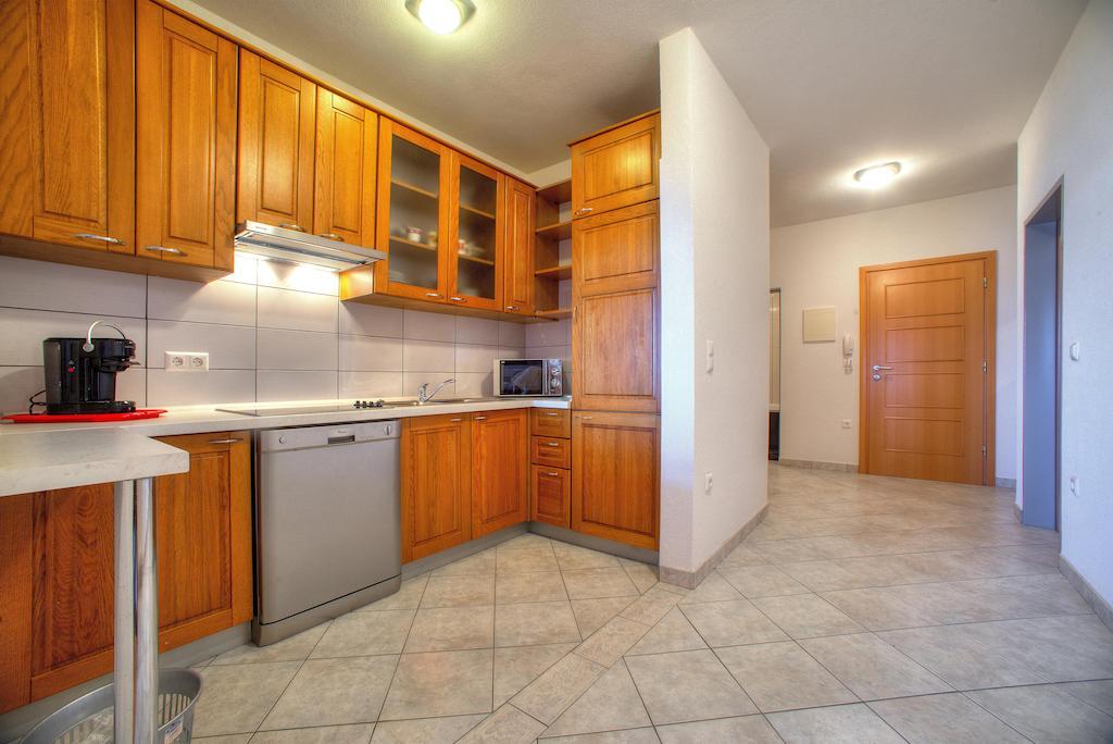 Apartments Peran Šibenik Quarto foto