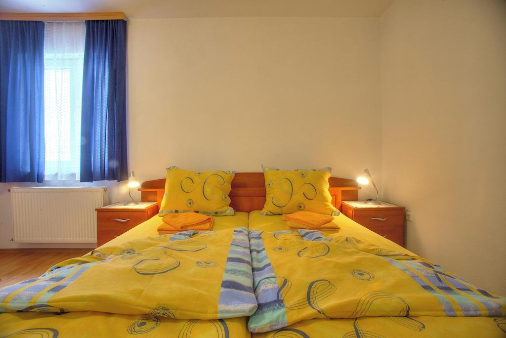Apartments Peran Šibenik Quarto foto
